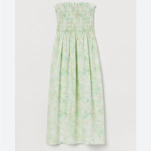 Cotton smocked calf length dress in a green tie dye - strapless H&M